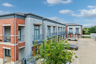 Lofts at Wolf Pen Creek in College Station, TX - Building Photo - Building Photo