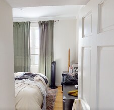 4 Bishop Allen Dr, Unit 2 in Cambridge, MA - Building Photo - Building Photo