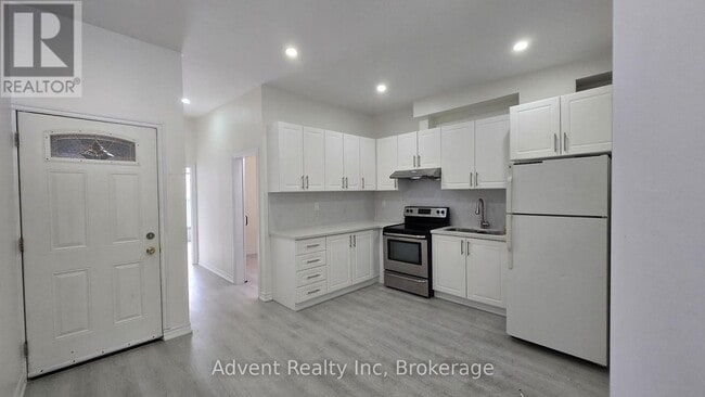 property at 1454 Queen St W