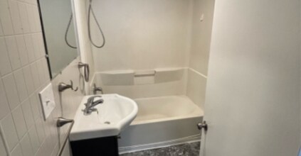 314 Liston Ave in South Beloit, IL - Foto de edificio - Building Photo