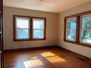 4420 18th Ave in Rock Island, IL - Building Photo - Building Photo