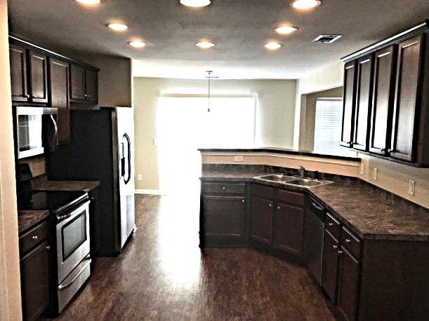 3 Amber Dr in Port Wentworth, GA - Building Photo - Building Photo