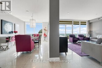 36 Park Lawn Rd in Toronto, ON - Building Photo - Building Photo