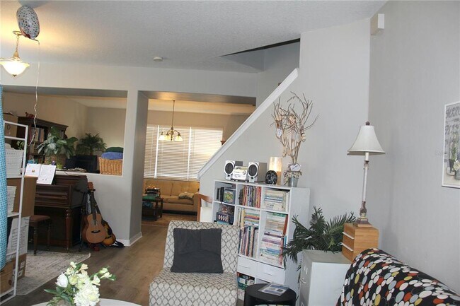 1232 Alapaha Ln in Orlando, FL - Building Photo - Building Photo