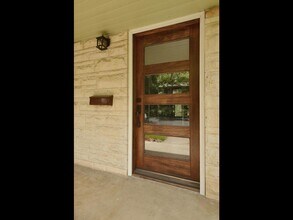 2914 Hampton Rd in Austin, TX - Building Photo - Building Photo