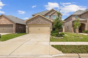 3005 Karsen Ln in Mesquite, TX - Building Photo