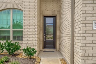 5010 Slate Prt Ct, Unit 513 in Richmond, TX - Building Photo - Building Photo