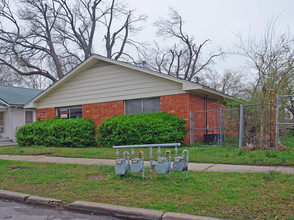 1006 S St Louis Ave in Tulsa, OK - Building Photo - Building Photo