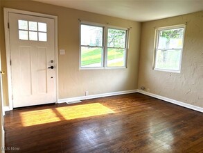 155 Canton Rd in Wintersville, OH - Building Photo - Building Photo