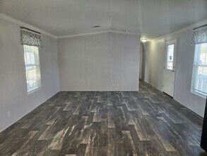 2168 Greenbrier Village Loop in Lakeland, FL - Building Photo - Building Photo