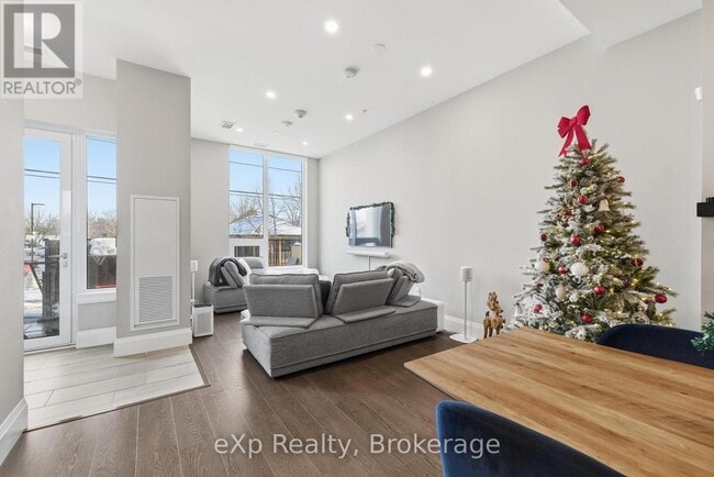 73 Arthur St S in Guelph, ON - Building Photo - Building Photo