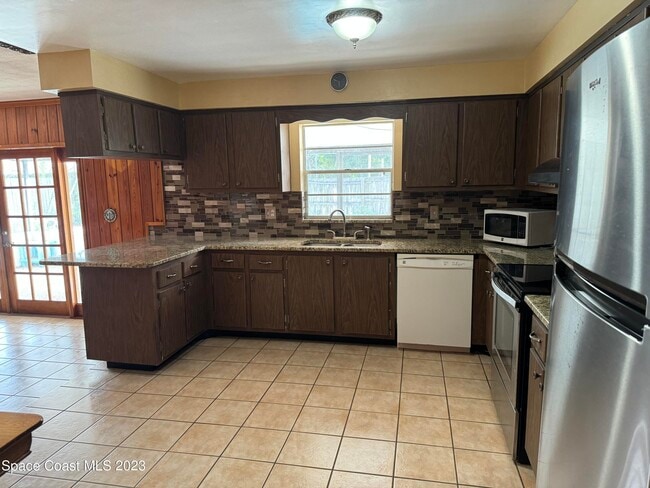 155 Perth Ave in Merritt Island, FL - Building Photo - Building Photo