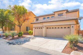 6223 Gentle Waters Ct in Las Vegas, NV - Building Photo - Building Photo