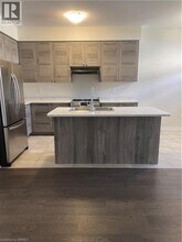 18 McLaren Ave in Brantford, ON - Building Photo - Building Photo