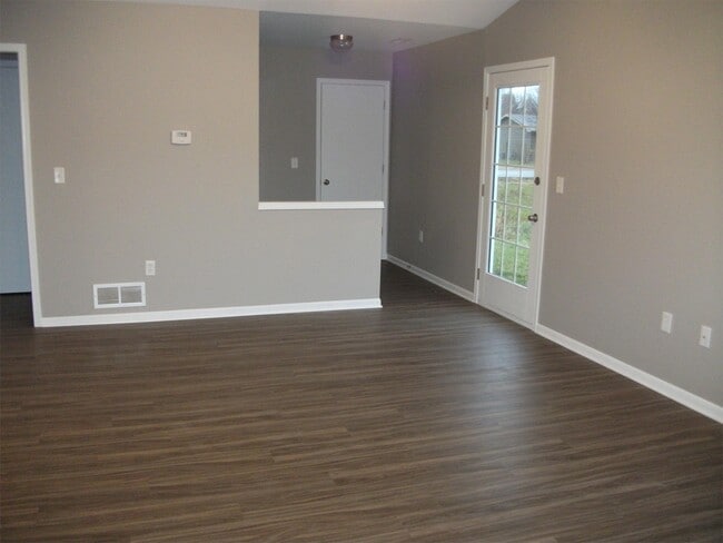 2400 Walden Ln in Manhattan, KS - Building Photo - Building Photo