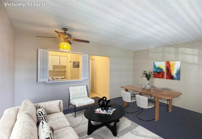 2001 S Ocean Dr, Unit 40 in Hallandale Beach, FL - Building Photo - Building Photo