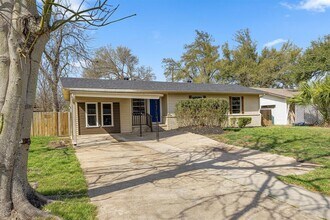 1402 Kent St in Taylor, TX - Building Photo - Building Photo