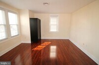 5542 Torresdale Ave photo'