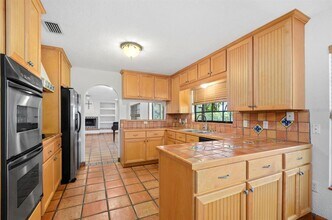 3636 Lake Buynak Rd in Windermere, FL - Building Photo - Building Photo