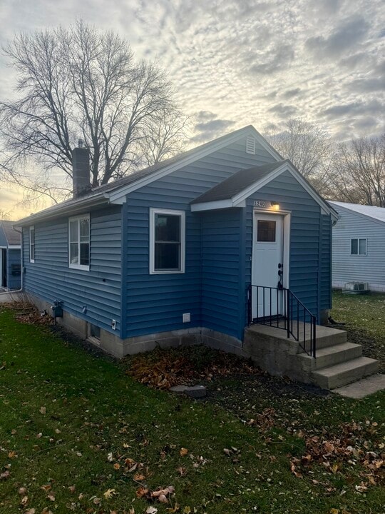 1240 Northern Ave in Fergus Falls, MN - Building Photo