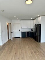 144 Old Colony Ave, Unit 1 in Boston, MA - Building Photo