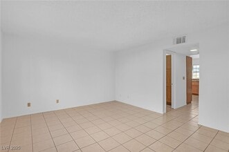 7030 Burcot Ave in Las Vegas, NV - Building Photo - Building Photo