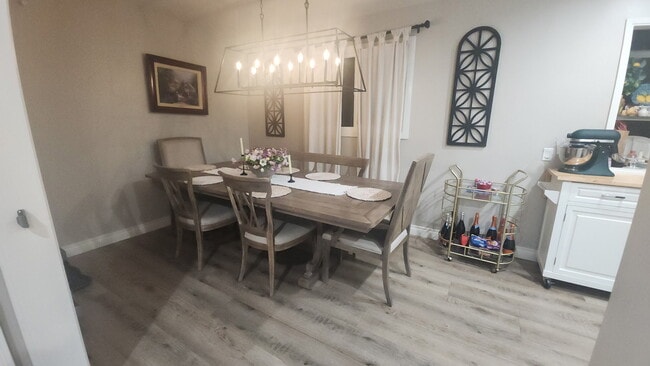 15358 Leadwell St in Los Angeles, CA - Building Photo - Building Photo