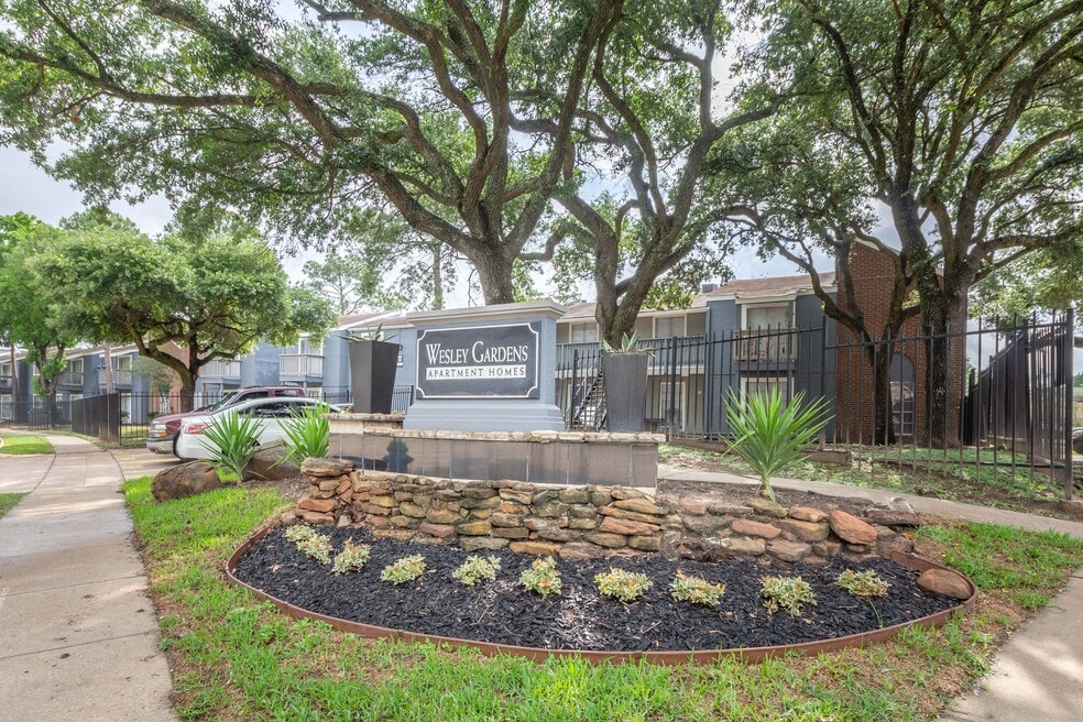 Creekbend Gardens Apartments Houston, TX Apartments For Rent