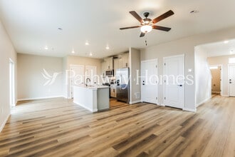 17903 E 94th Pl in Commerce City, CO - Foto de edificio - Building Photo