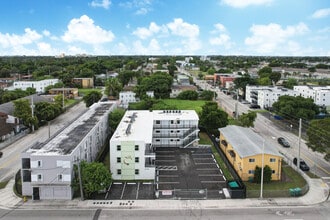 6040 NW 12th Ave in Miami, FL - Building Photo - Building Photo