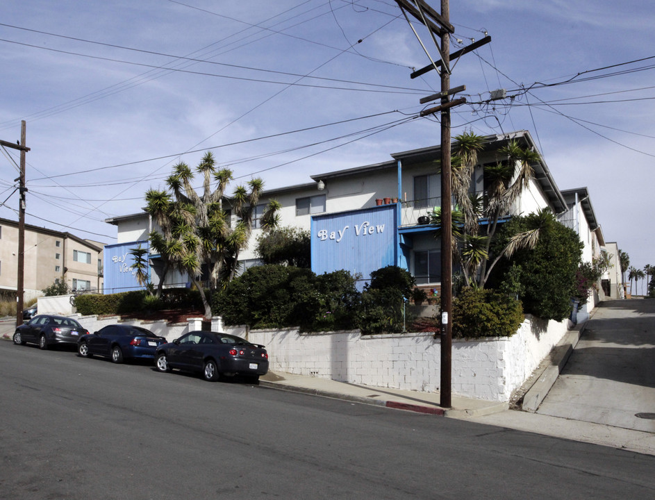 Bay View Apartments in San Diego, CA - Building Photo