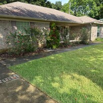 1482 Cat-Mar Rd in Niceville, FL - Building Photo