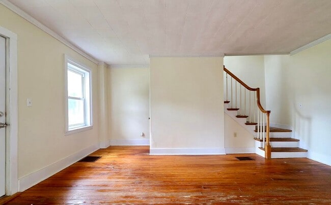 property at 351 Walnut St
