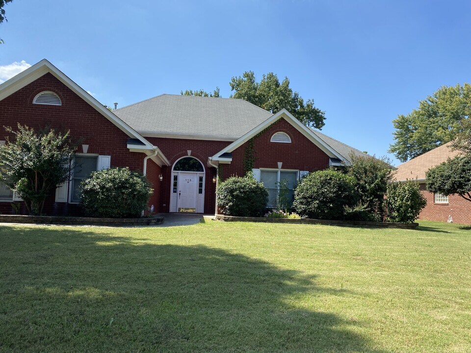 113 Arabian Dr in Madison, AL - Building Photo