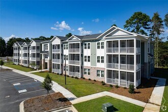5670 Ogeechee Rd in Savannah, GA - Building Photo - Building Photo