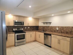 2940 NE 19th Terrace in Lighthouse Point, FL - Building Photo - Building Photo