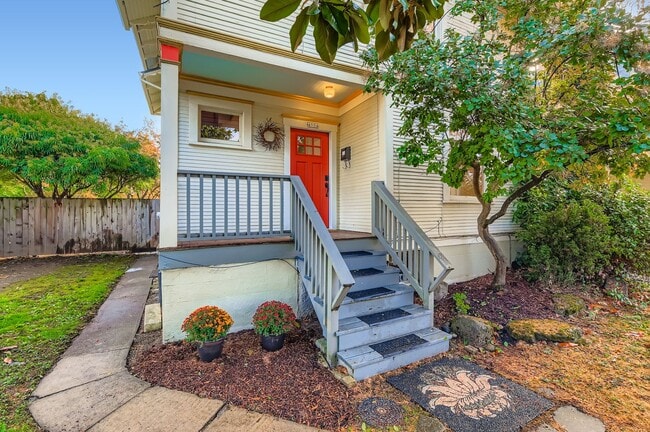 4904 NE 16th Ave in Portland, OR - Building Photo - Building Photo