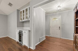 1700 Highview St in Arlington, TX - Building Photo - Building Photo