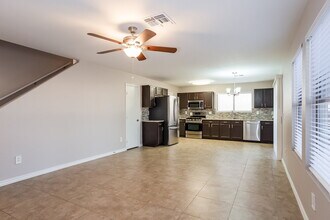 2809 E Cherry Hills Dr in Chandler, AZ - Building Photo - Building Photo