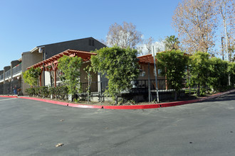 Cinnamon Ridge in Ontario, CA - Building Photo - Building Photo