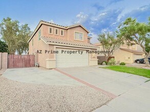 2300 E Augusta Ave in Chandler, AZ - Building Photo - Building Photo