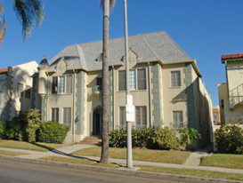 420 S Cochran Ave Apartments