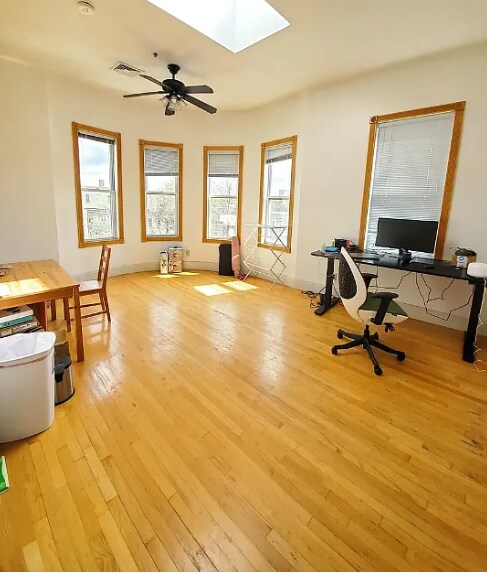 183 Columbia St, Unit 303