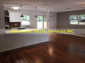 700 NW 19th Ave in Gainesville, FL - Building Photo - Building Photo