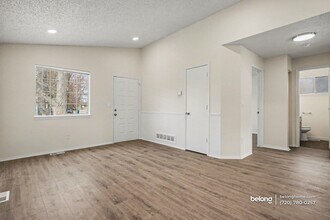 4496 S Pagosa Cir in Aurora, CO - Building Photo - Building Photo
