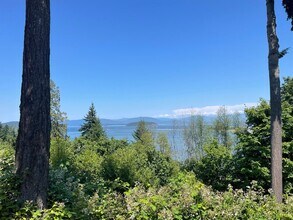 4210 Blue Heron Ct in Anacortes, WA - Building Photo - Building Photo