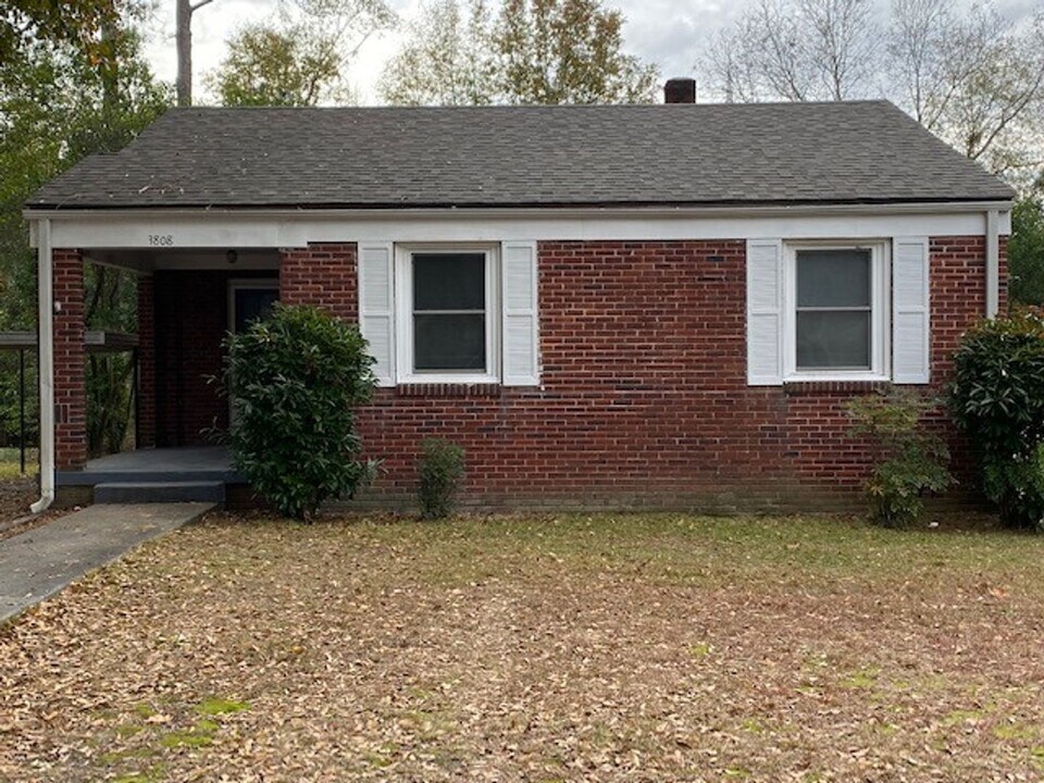 3808 Capers Ave in Columbia, SC - Building Photo
