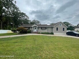 72 Whalepond Rd in Ocean Township, NJ - Building Photo
