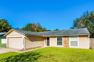 10626 Wimbledon Dr in Jacksonville, FL - Foto de edificio - Building Photo