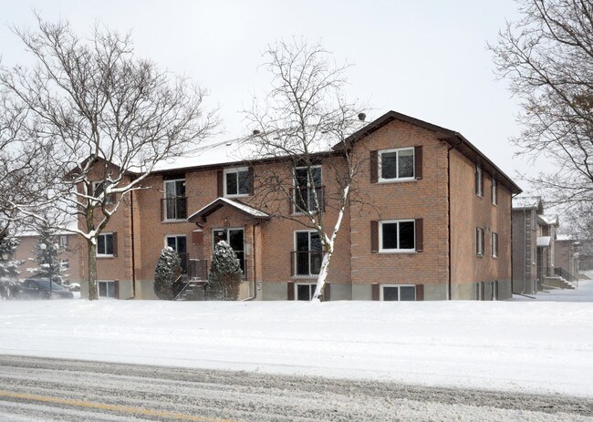 Northlake Condominiums